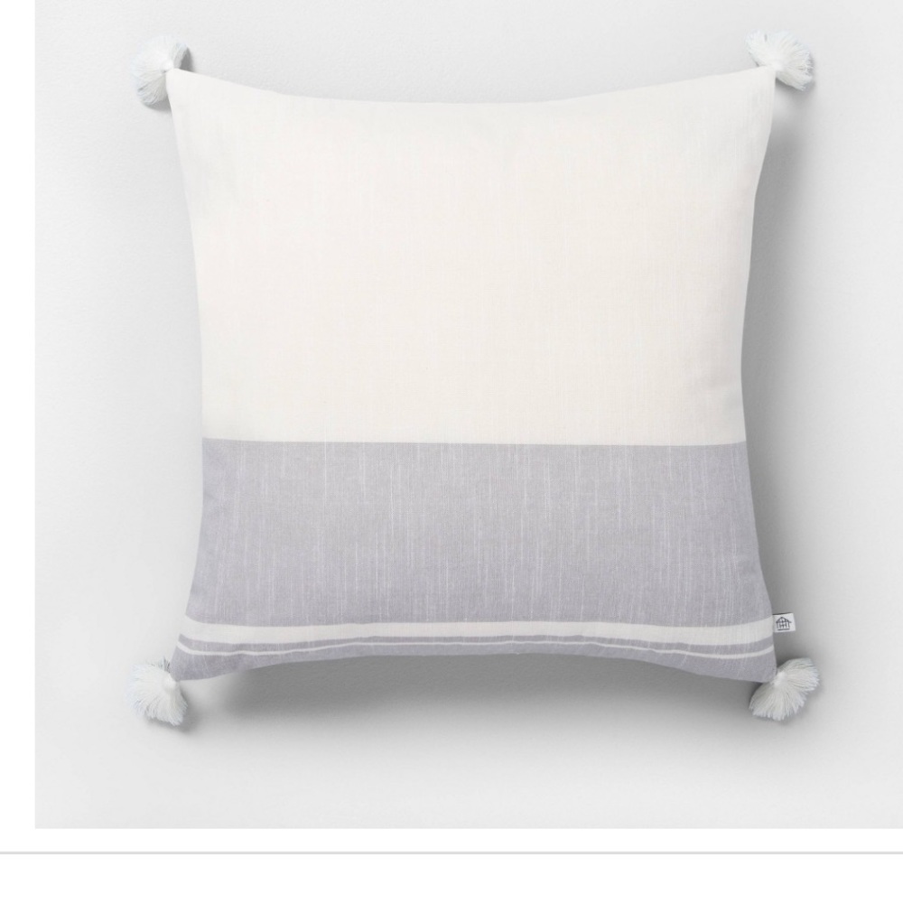 18" X 18" Color Blocked Stripe Tassel Throw Pillow